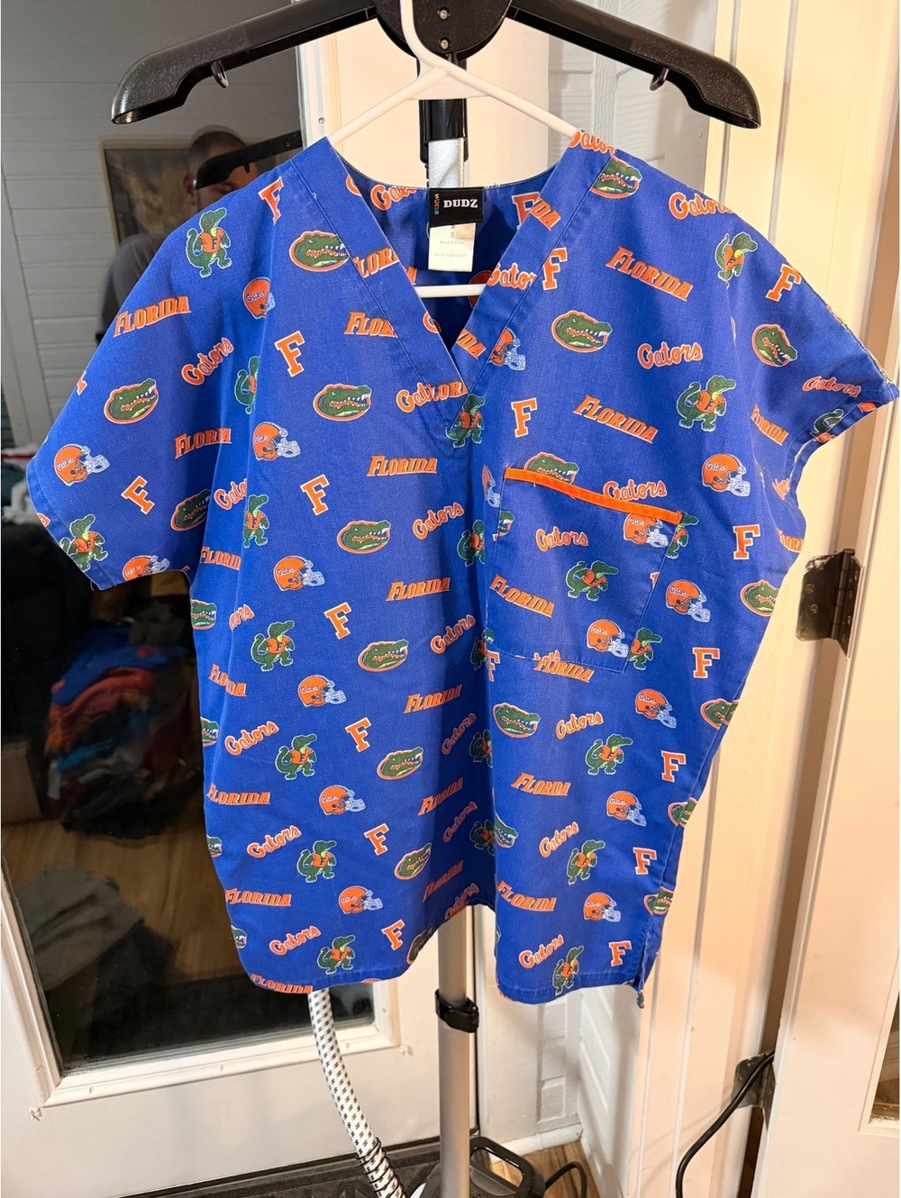 Dudz Florida Gators Blue Scrub Top